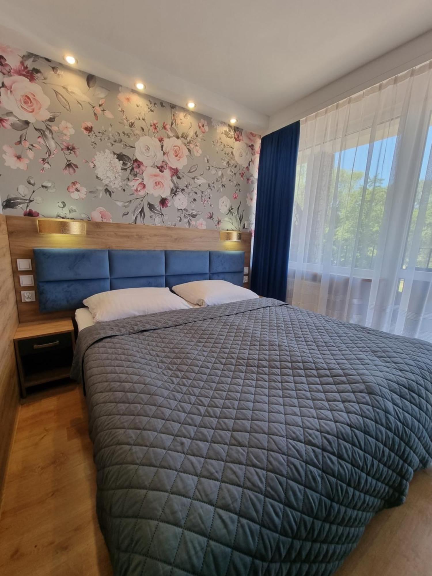 Pokój Dwuosobowy z balkonem